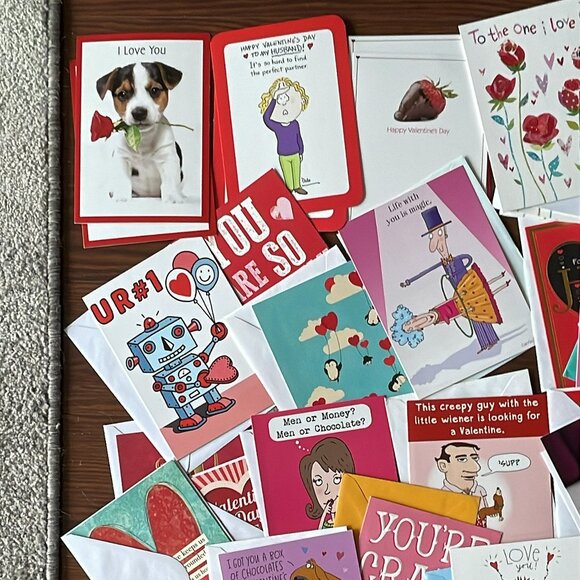 Vintage to New Mixed Greeting Cards Lot 100+ Christmas Valentines St Patrick - Picture 3 of 12